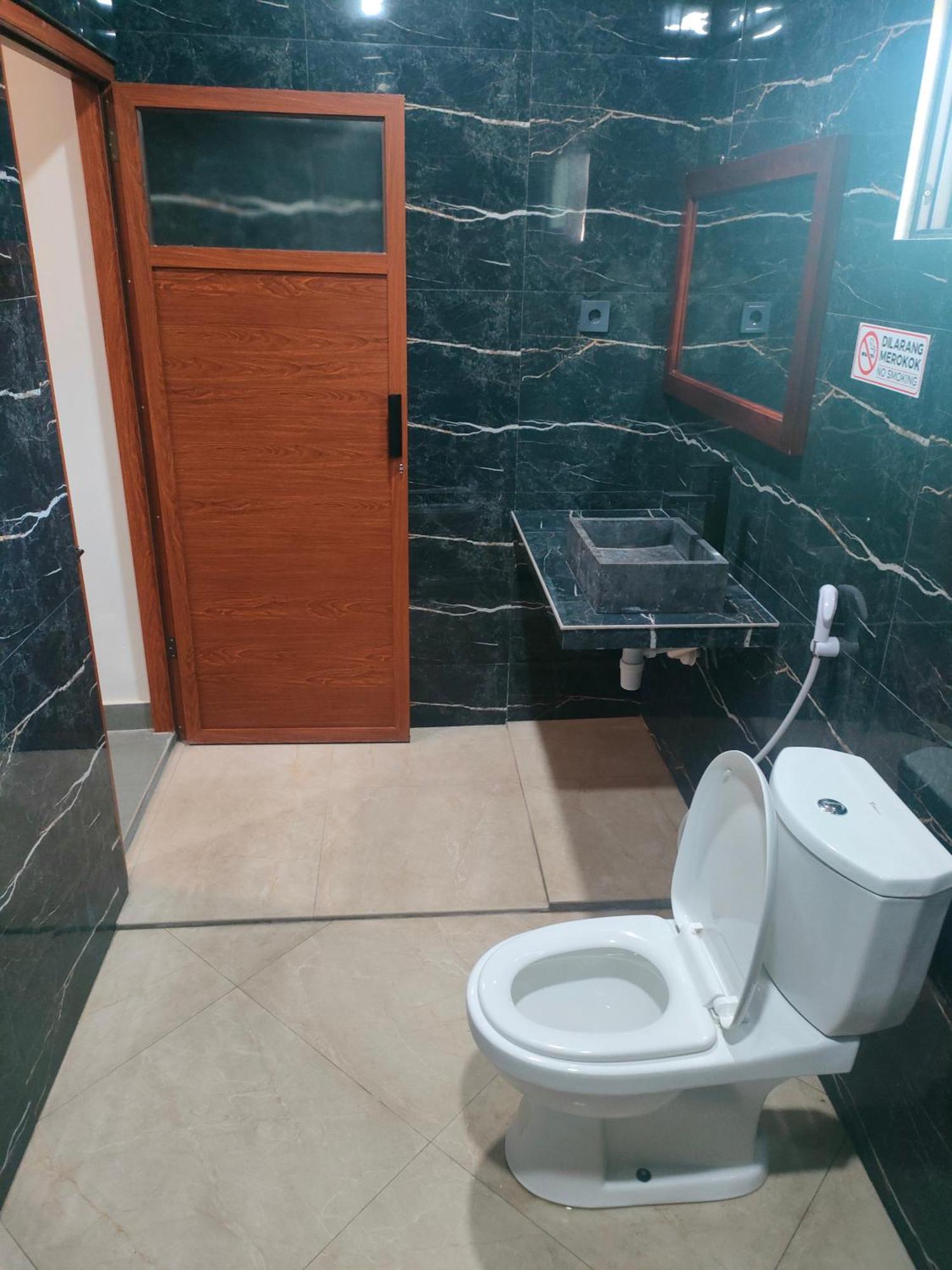 Mango Guesthouse Пангандаран Екстер'єр фото